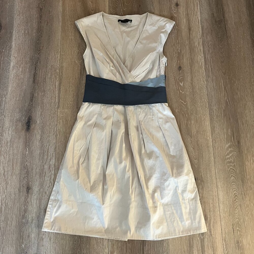 NWOT BCBGMAXAZRIA Pleated Fit and Flare Dress Knee Length with Pockets Cotton, 2